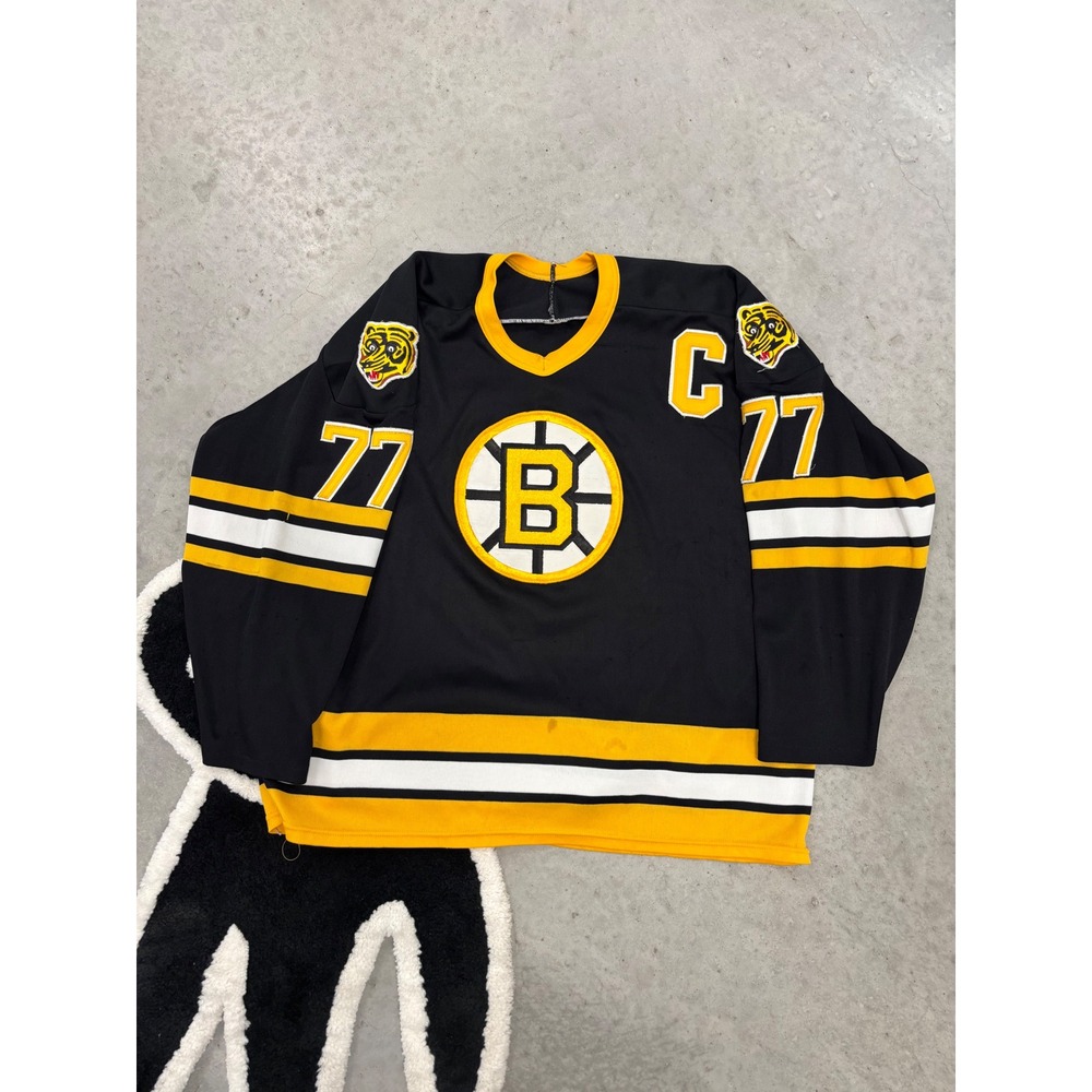 Vintage CCM Boston Bruins Ray Bourque 77 Jersey NHL Captain C Black Gold Large